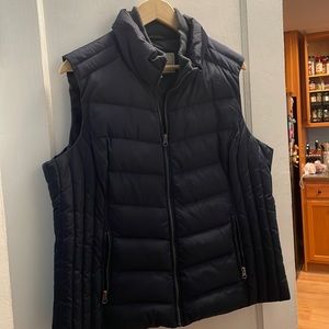 GH Bass Puffer Vest